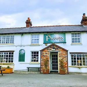 https://the-piebald-inn.yorkshirehotels.net